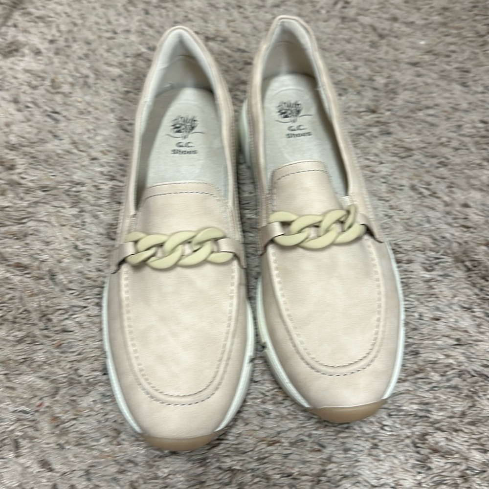 Size 10 loafers. Never worn